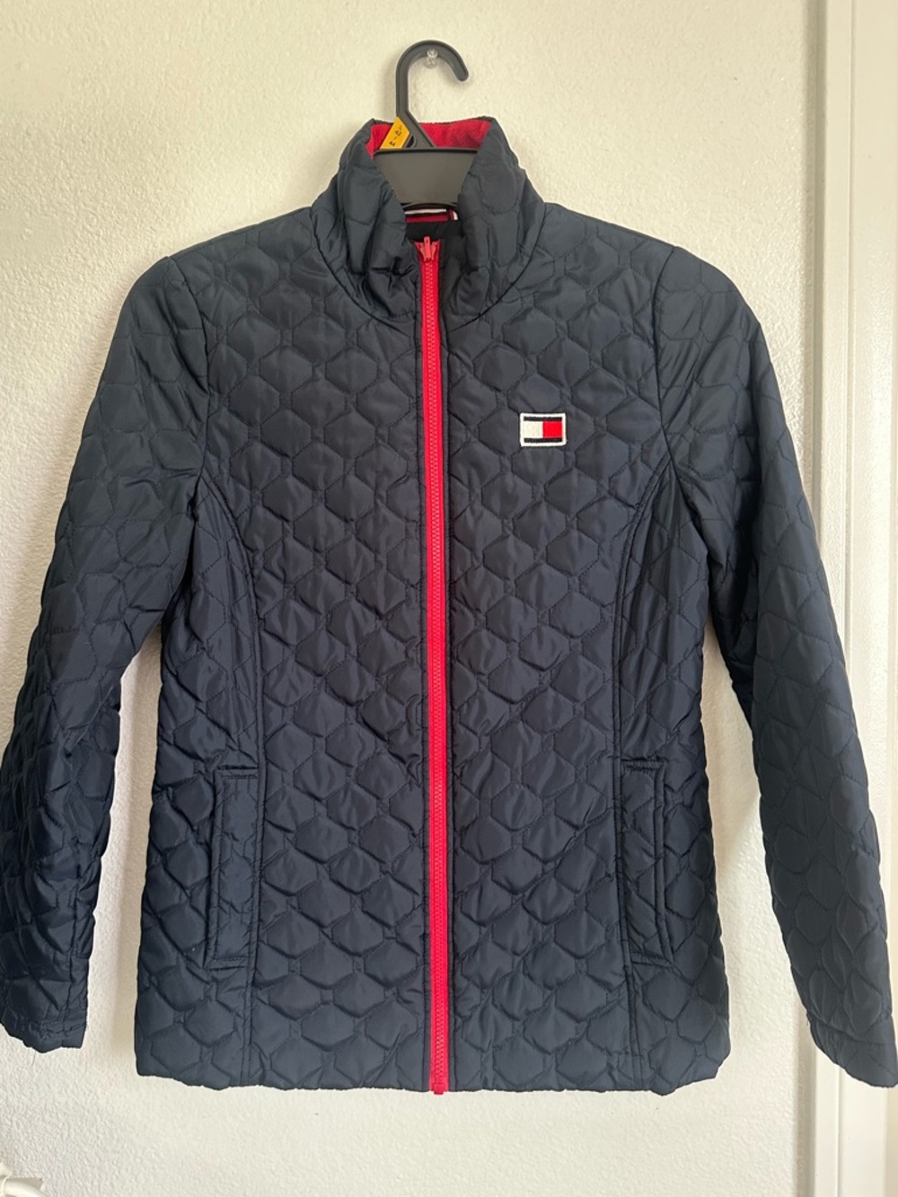 Tommy Hilfiger Navy Quilted Puffer Jacket with Red Zipper small to medium
